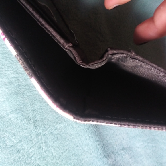 Wallet - Picture 4 of 4